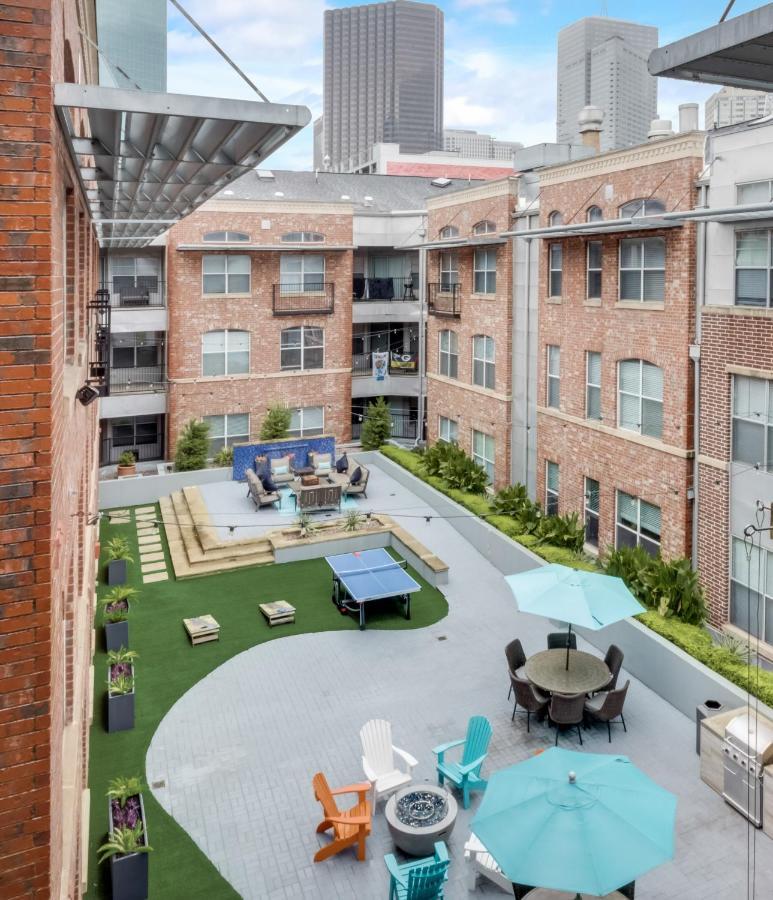 Loft Style 2Br Apt I Dallas City Center I Pool I Gym I Workspace I Pets Apartment Exterior photo