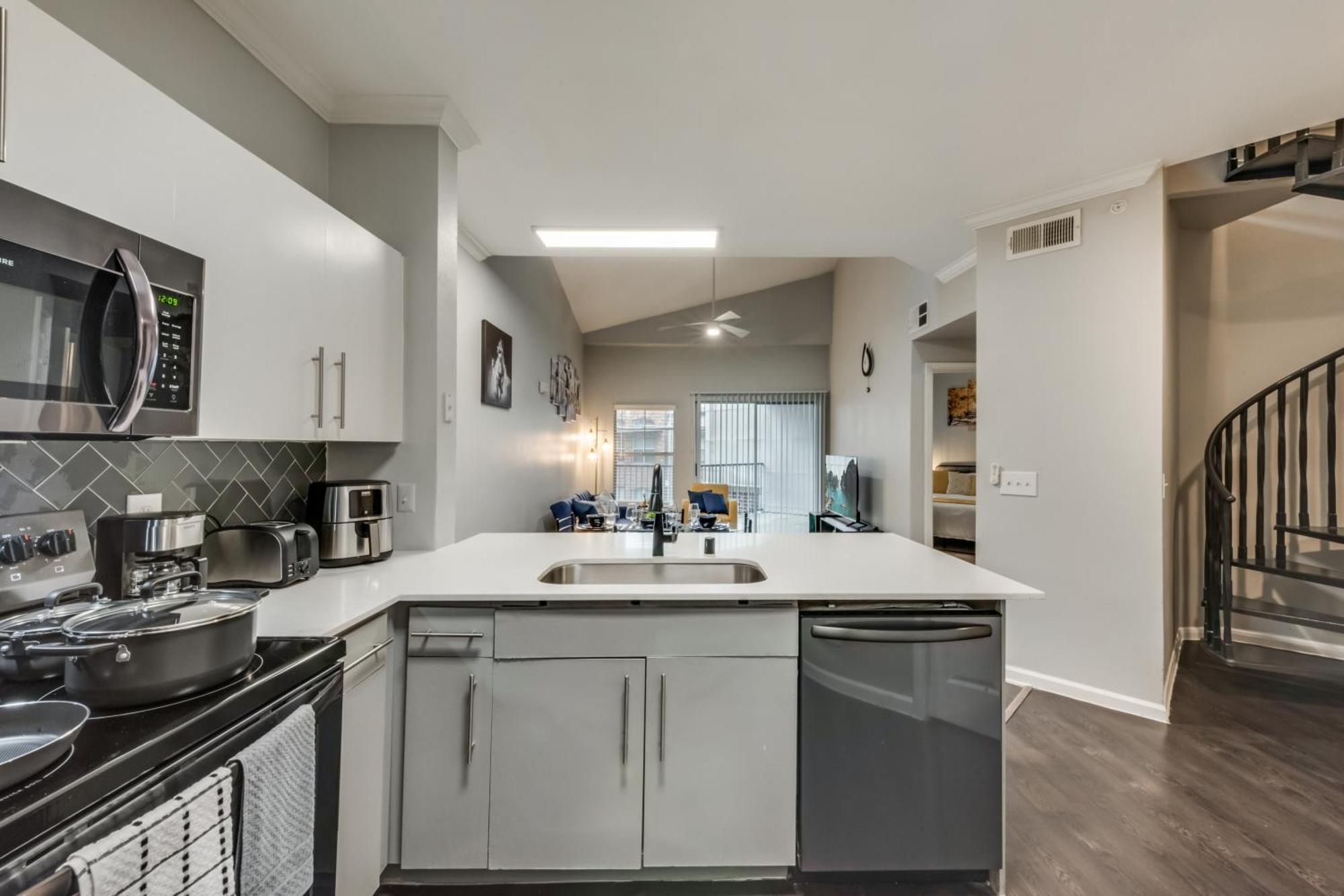Loft Style 2Br Apt I Dallas City Center I Pool I Gym I Workspace I Pets Apartment Exterior photo